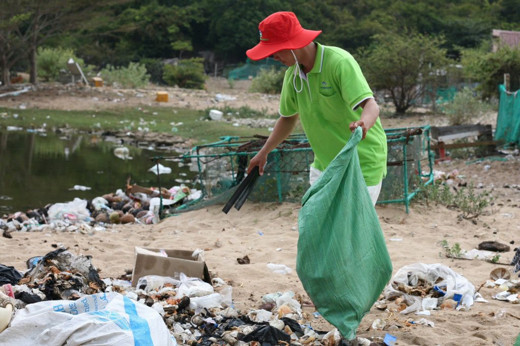 549f3de1cf3647681e27