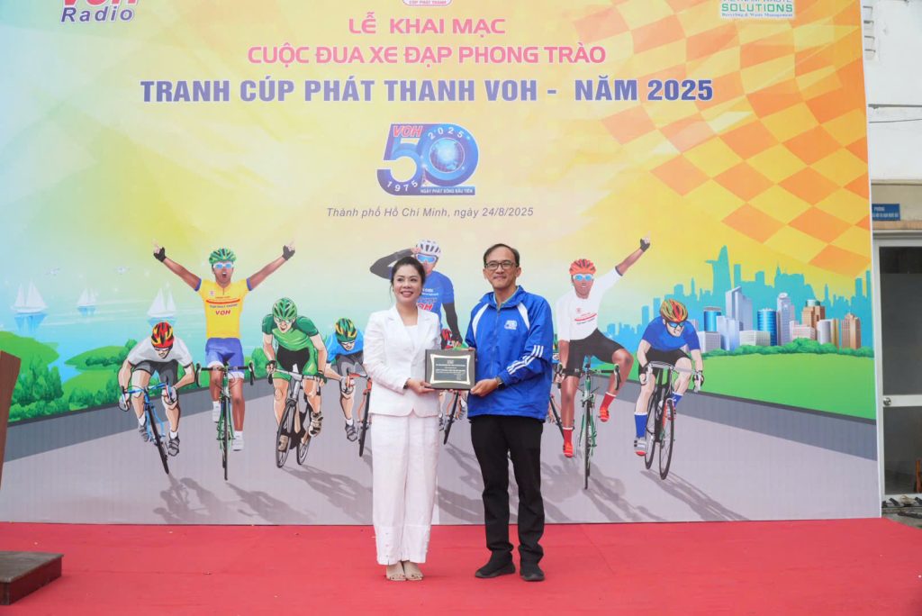 z6938565250251 3aea4cbeb1546536494e74429e5bad16