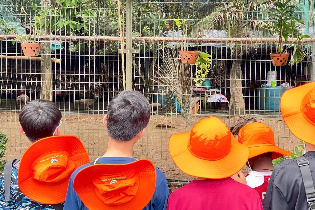 Học sinh trường Taipei School (Quận 7) tham quan VWS 4 567072675 2584059385297861 4316163713907071673 n