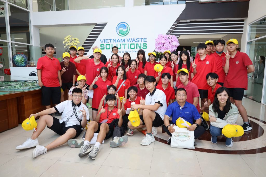 Học sinh trường Taipei School (Quận 7) tham quan VWS 2 577599963 3240133919468857 8833341161566642809 n