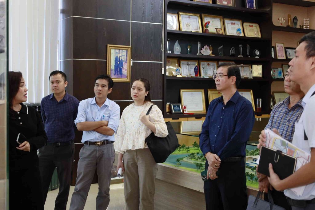 Sở Nông Nghiệp Và Môi Trường Thăm Và Làm Việc Tại VWS 6 578955578 853121524125831 7413776936878562128 n