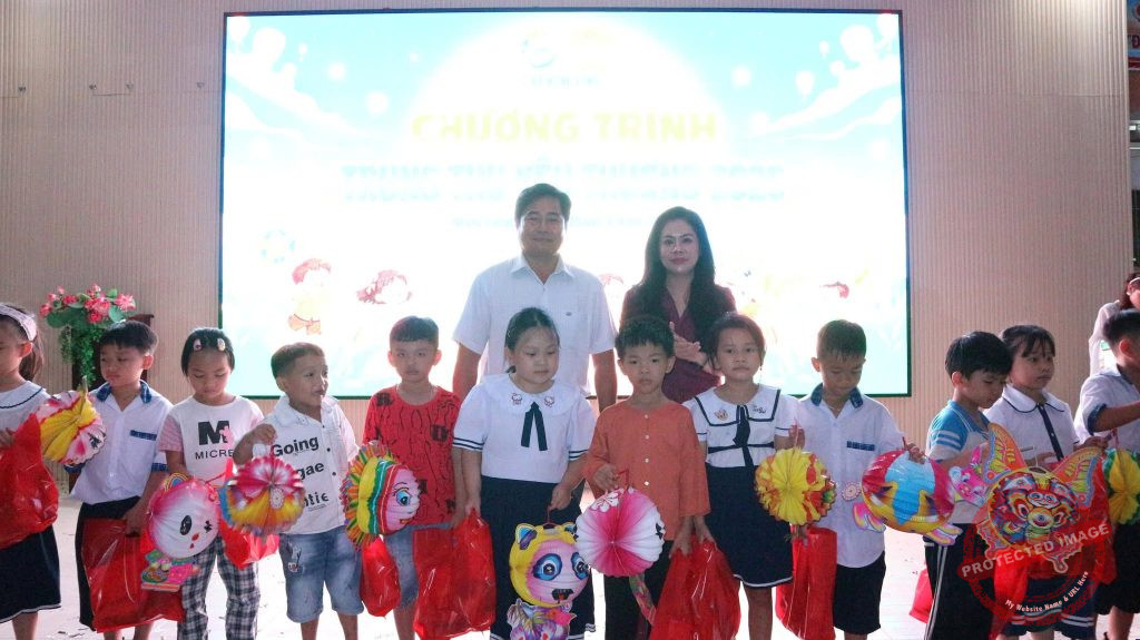 VWS ĐỒNG HÀNH MANG TRUNG THU ẤM ÁP ĐẾN HƠN 500 THIẾU NHI XÃ HƯNG LONG 3 825311333 1803549601072111 98683911866671650 n